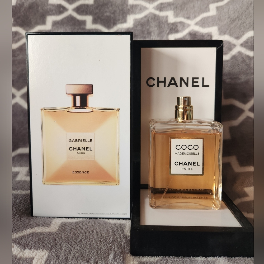 CHANEL Luxury Beauty VANITY DISPLAY STAND (DISPLAY ONLY) COCO NOT INCLUDED NWOT
